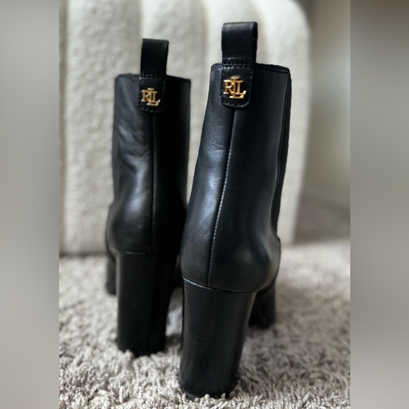 Ralph Lauren, size 7,5 black shoes - Picture 2 of 6